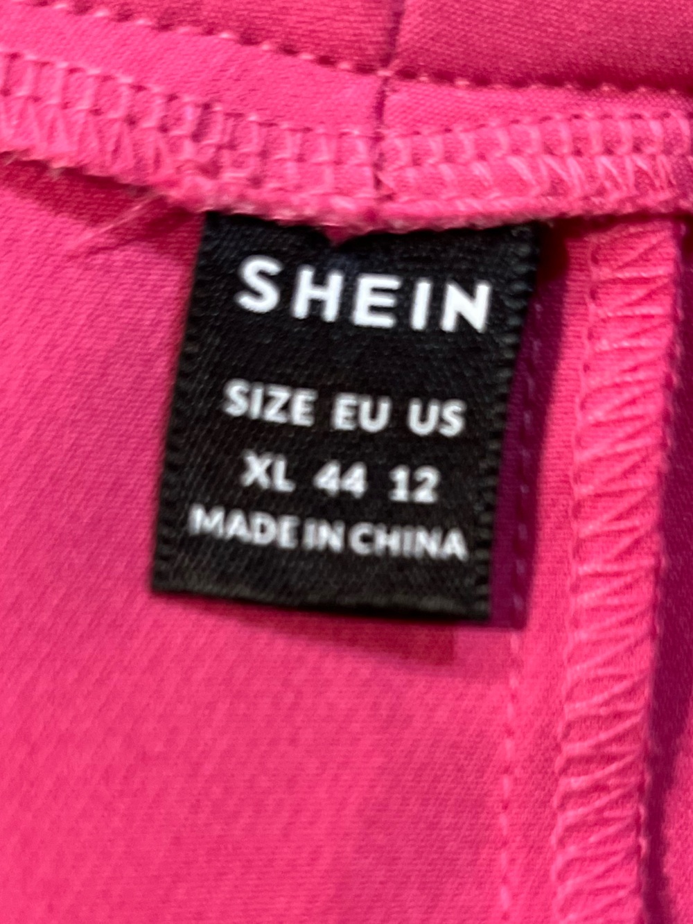 SHEIN Hot Pink Puff Sleeve Single-Button Blazer - Picture 6 of 6